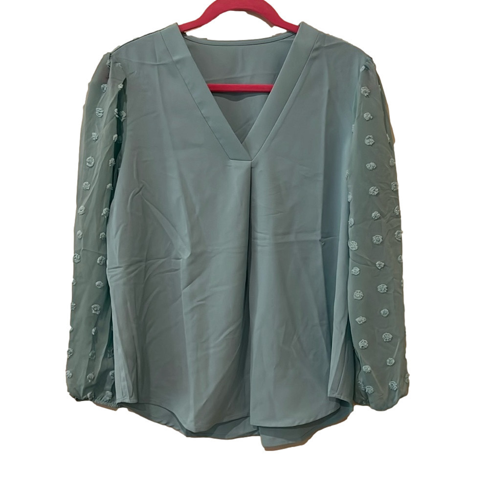 Mint Swiss dot blouse, medium 🔵